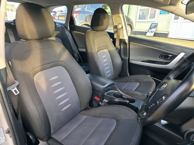 2015 KIA CEED 1.6 CRDi EcoDynamics 2 Sportswagon 5dr Diesel Manual Euro 5 (s/s) (126 bhp) - Photo 10
