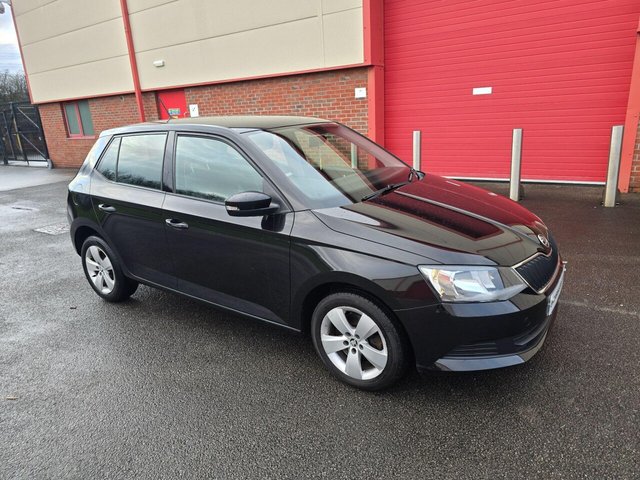 2017 SKODA FABIA - Photo 2