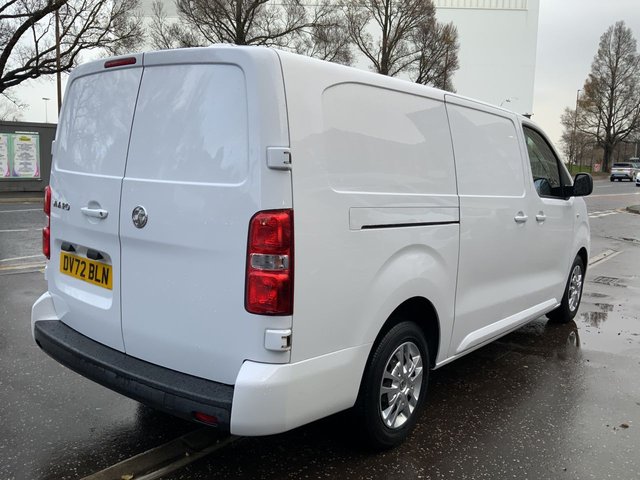 2022 Vauxhall Vivaro 1.5L Sportive 6dr - Photo 6
