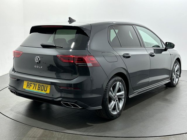 2022 Volkswagen Golf - Photo 8