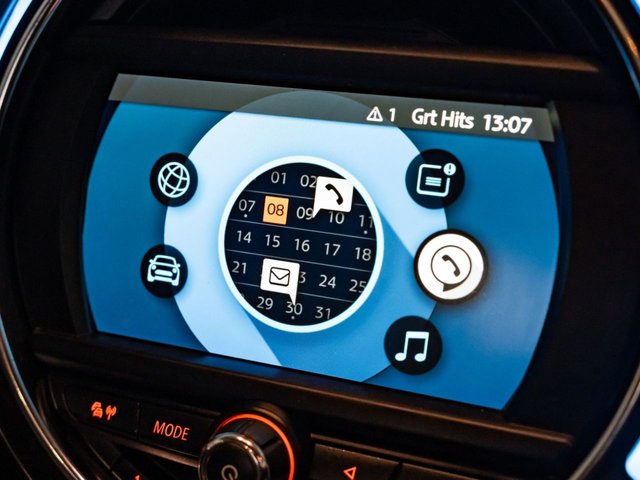 2018 MINI Hatch 1.5L Cooper 5dr - Photo 8