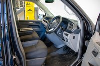 USED 2022 22 VOLKSWAGEN TRANSPORTER 2.0 TDI T32 Highline Kombi Double Cab 5dr Diesel Manual FWD LWB Euro 6 (s/s) (150 ps) Exterior Styling Pack