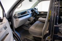 USED 2022 22 VOLKSWAGEN TRANSPORTER 2.0 TDI T32 Highline Kombi Double Cab 5dr Diesel Manual FWD LWB Euro 6 (s/s) (150 ps) Exterior Styling Pack