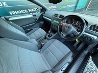 USED 2012 12 VOLKSWAGEN GOLF 2.0 TDI BlueMotion Tech SE Cabriolet 2dr Diesel Manual Euro 5 (s/s) (140 ps) * ALLOY WHEELS - SERVICE HISTORY - WARRANTY OPTIONS *