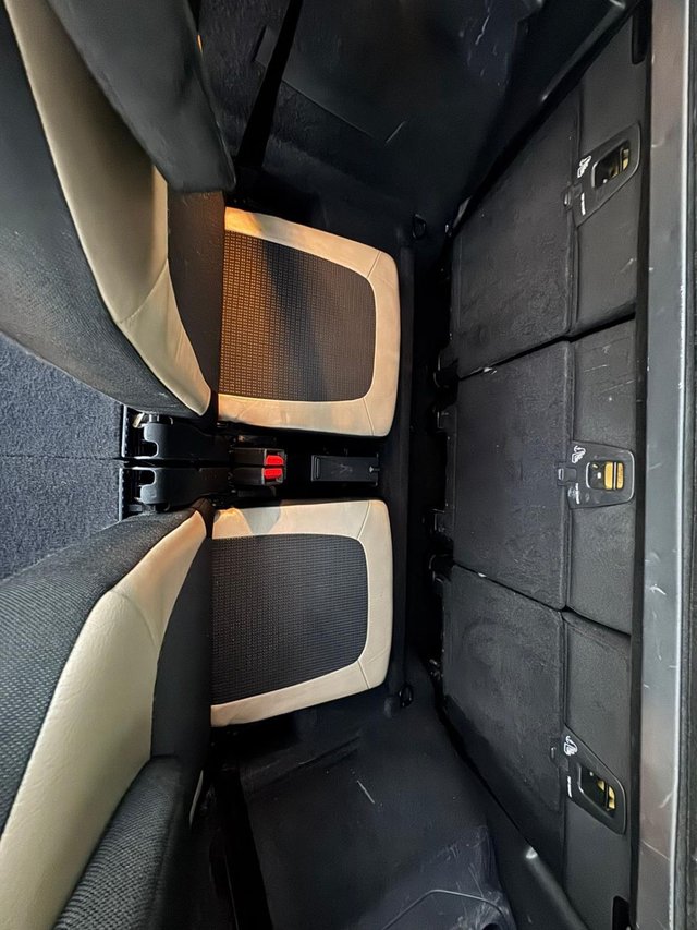 2014 Citroen Grand C4 Picasso 1.6L Exclusive+ 5dr - Photo 12