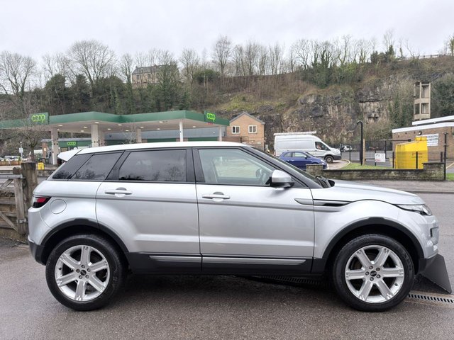 2014 Land Rover Range Rover Evoque 2.2L Pure 5dr - Photo 12