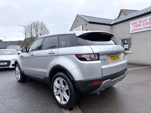 2014 Land Rover Range Rover Evoque 2.2L Pure 5dr - Photo 4