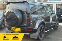 USED 2023 23 LAND ROVER DEFENDER 3.0 D300 MHEV X-Dynamic S SUV 5dr Diesel Auto 4WD Euro 6 (s/s) (300 ps) SLIDING PAN ROOF & ELEC TOWBAR