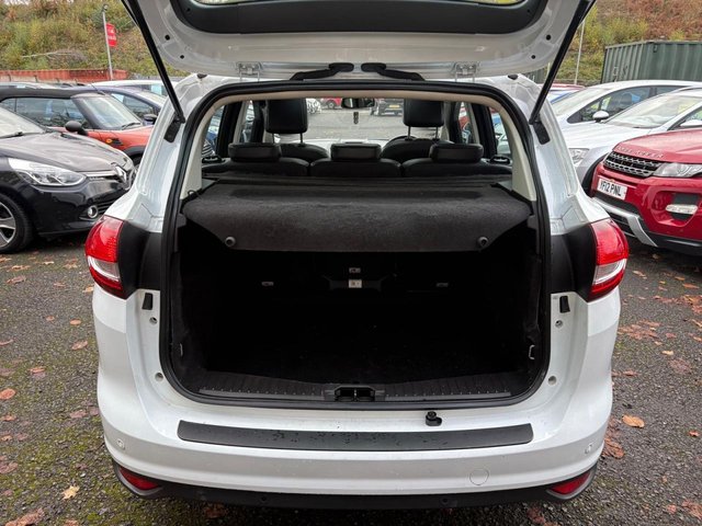 2019 FORD C-MAX 1.0T EcoBoost GPF Titanium X MPV 5dr Petrol Manual Euro 6 (s/s) (125 ps) - Photo 7