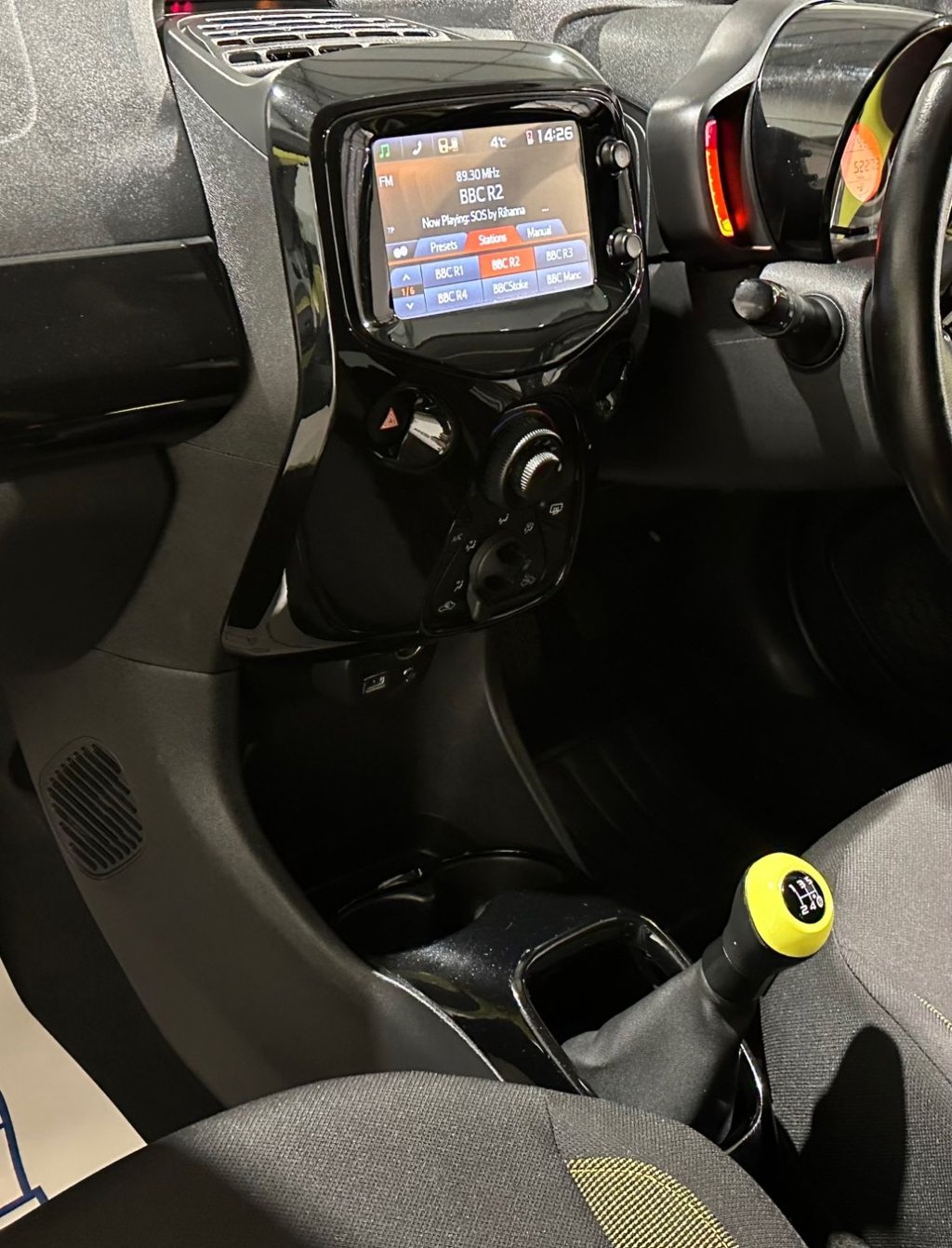 USED 2016 66 TOYOTA AYGO 1.0 VVT-i x-cite 3 Yellow Bi-Tone Hatchback 5dr Petrol Manual Euro 6 (68 ps) 
