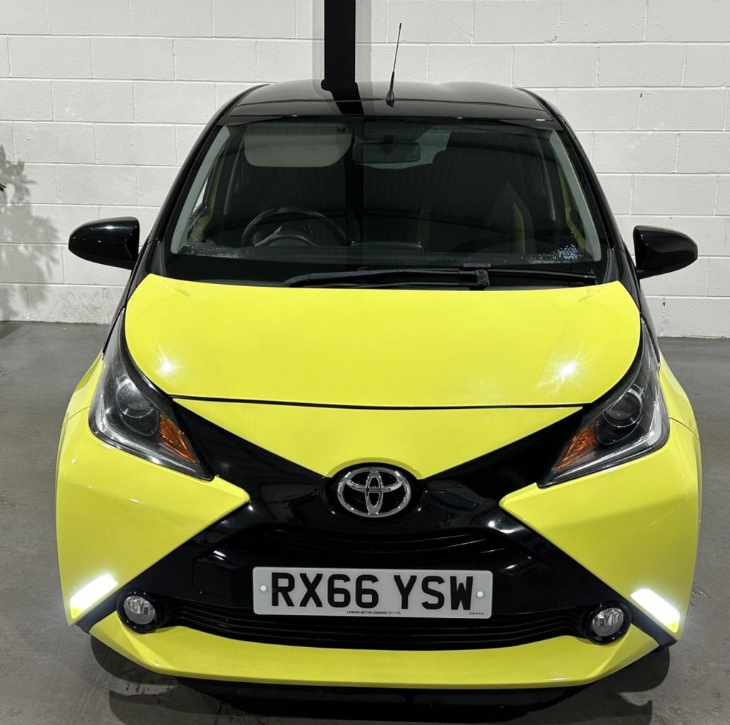 USED 2016 66 TOYOTA AYGO 1.0 VVT-i x-cite 3 Yellow Bi-Tone Hatchback 5dr Petrol Manual Euro 6 (68 ps) 