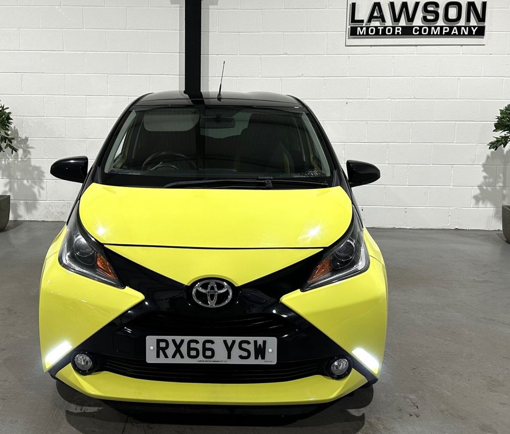 USED 2016 66 TOYOTA AYGO 1.0 VVT-i x-cite 3 Yellow Bi-Tone Hatchback 5dr Petrol Manual Euro 6 (68 ps) 