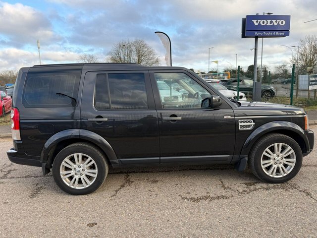 2013 Land Rover Discovery 4 - Photo 4
