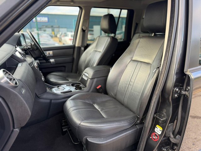 2013 Land Rover Discovery 4 - Photo 9