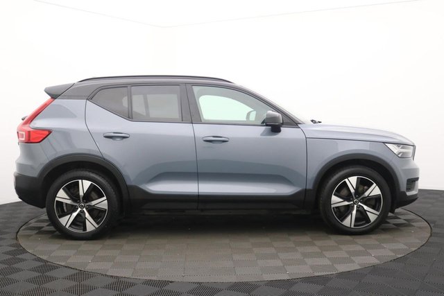2021 Volvo Xc40 - Photo 2