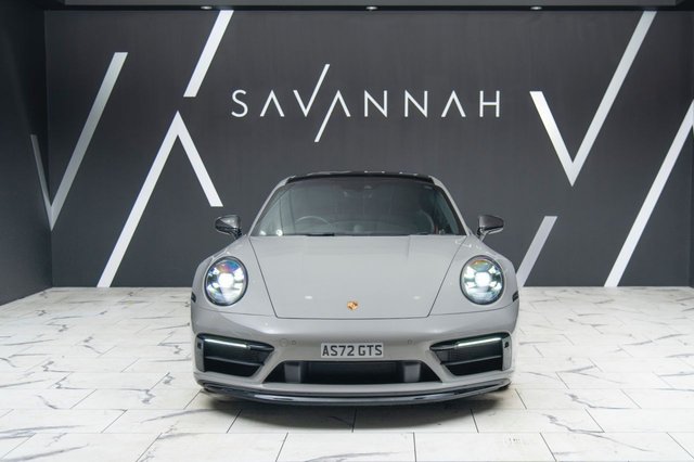 2022 PORSCHE 911 - Photo 3