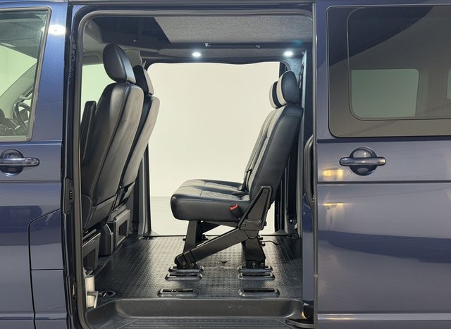 2015 VOLKSWAGEN TRANSPORTER T32 TDI KOMBI HIGHLINE 4 MOTION (2015) - Photo 4