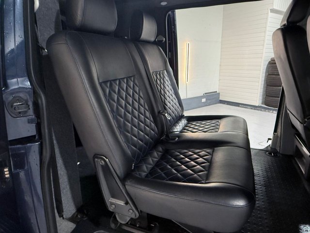 2015 VOLKSWAGEN TRANSPORTER T32 TDI KOMBI HIGHLINE 4 MOTION (2015) - Photo 10