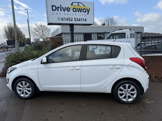 2014 64 Hyundai I20 1.2 Active Hatchback 5dr Petrol Manual Euro 5 (85 bhp)