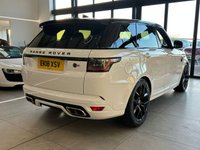 USED 2018 18 LAND ROVER RANGE ROVER SPORT 5.0 P575 V8 SVR SUV 5dr Petrol Auto 4WD Euro 6 (s/s) (575 ps) 