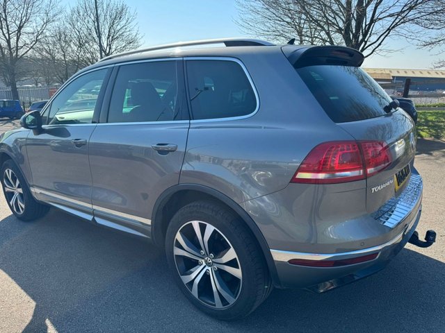 2016 VOLKSWAGEN TOUAREG - Photo 8