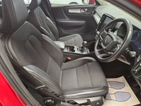 USED 2019 19 VOLVO XC40 1.5 T3 Momentum SUV 5dr Petrol Manual Euro 6 (s/s) (156 ps) 