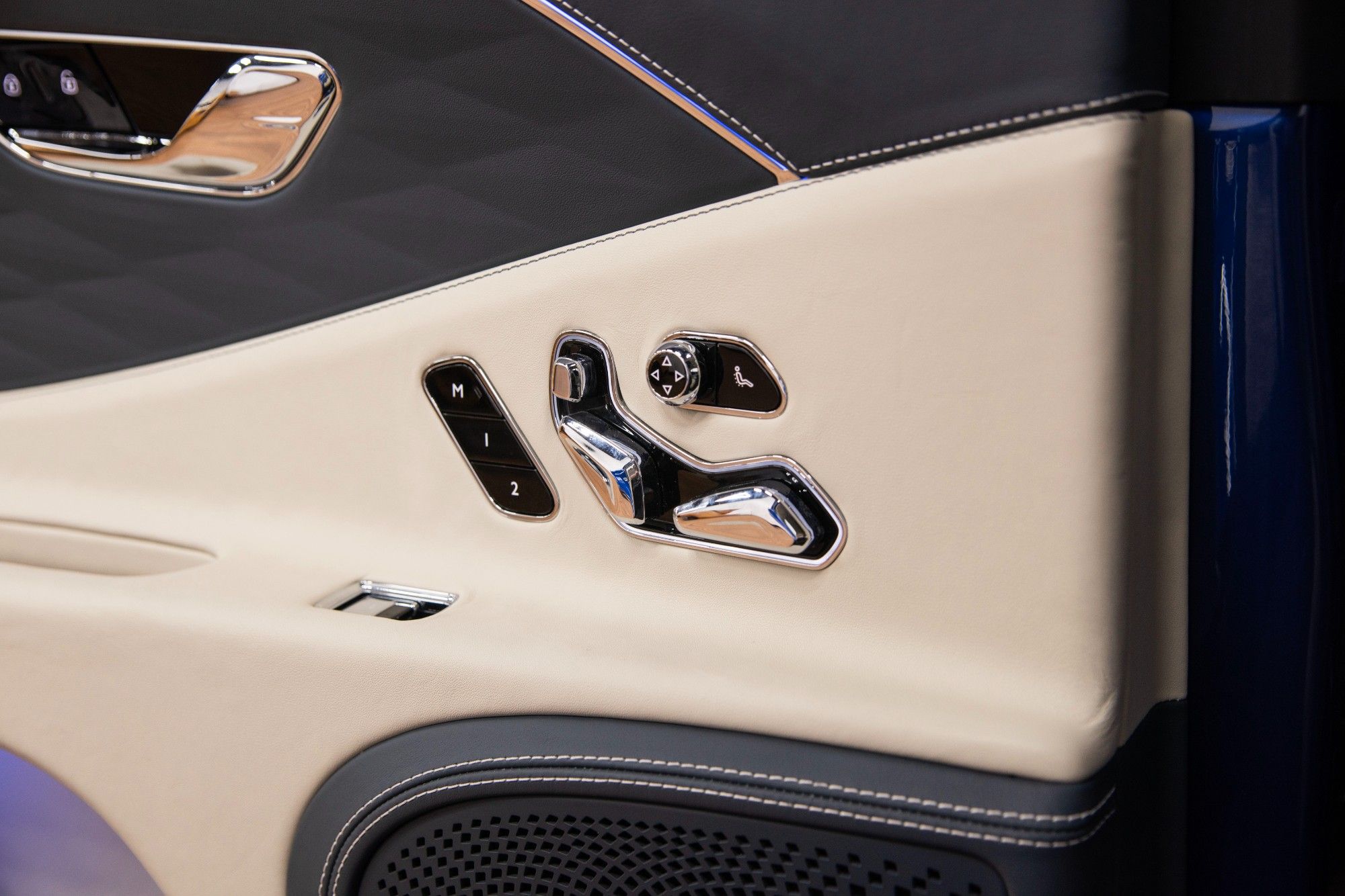 USED 2020 69 BENTLEY FLYING SPUR 6.0 W12 Saloon  