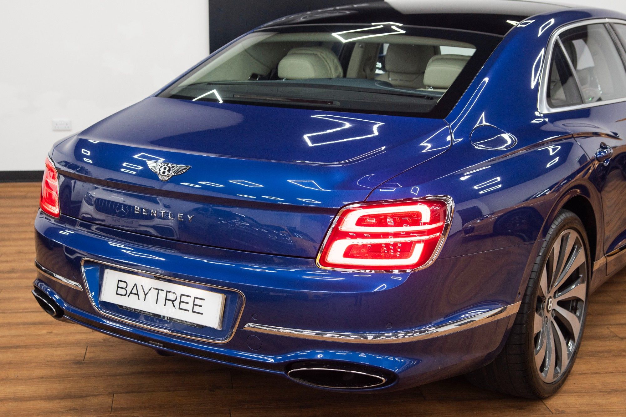 USED 2020 69 BENTLEY FLYING SPUR 6.0 W12 Saloon  