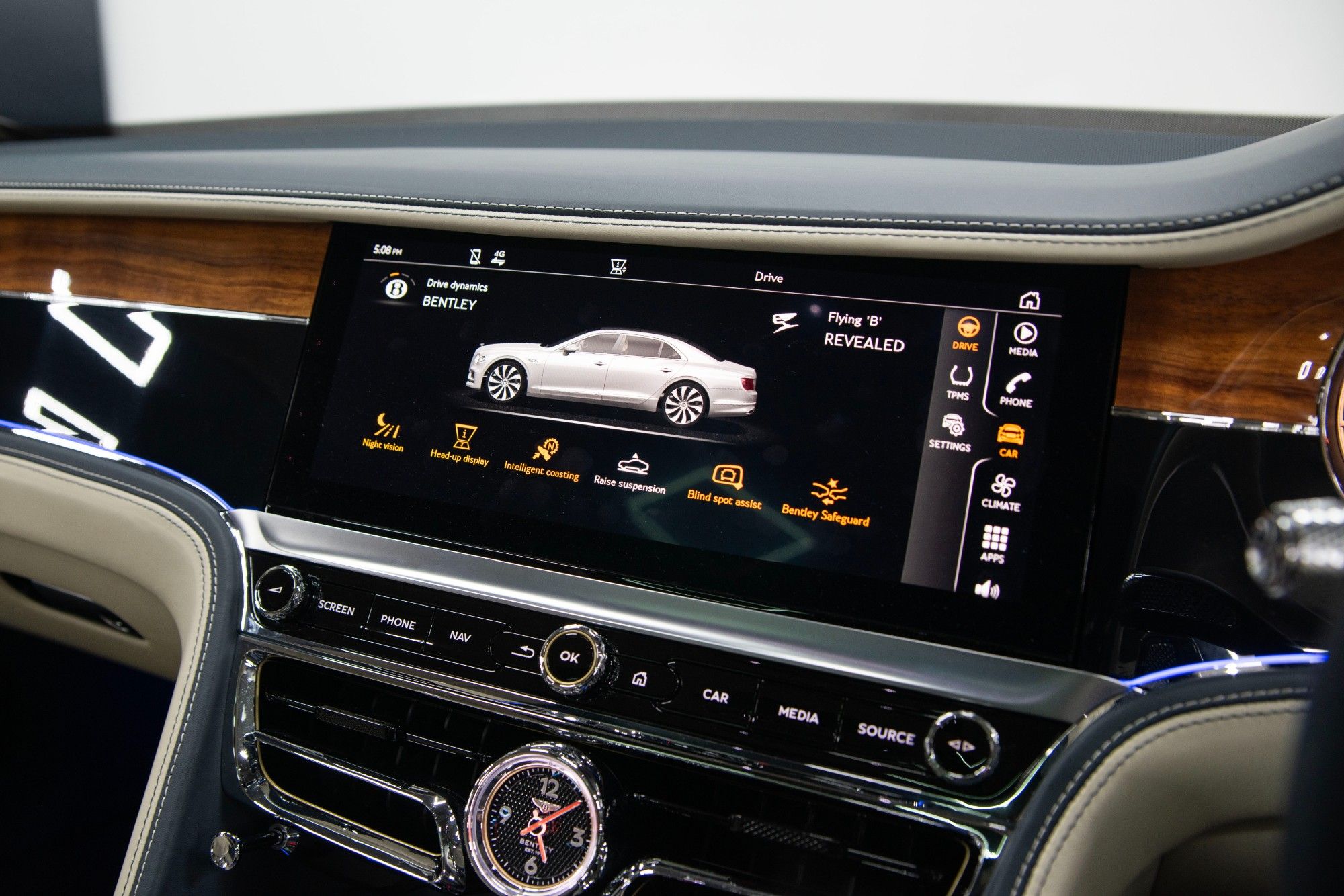 USED 2020 69 BENTLEY FLYING SPUR 6.0 W12 Saloon  