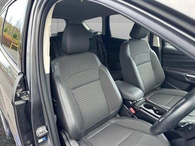 2017 FORD KUGA 1.5 TDCi Titanium SUV 5dr Diesel Powershift Euro 6 (s/s) (120 ps) - Photo 10