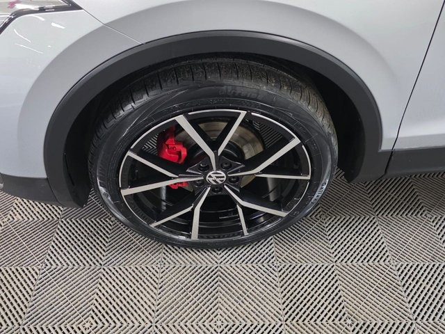 2021 VOLKSWAGEN TIGUAN 2.0 TDI Life SUV 5dr Diesel Manual Euro 6 (s/s) (150 ps) - Photo 9