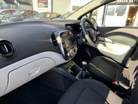 USED 2019 19 RENAULT CAPTUR 1.5 dCi ENERGY Iconic SUV 5dr Diesel Manual Euro 6 (s/s) (90 ps) **HPI CLEAR~FRESH MOT+SVS**