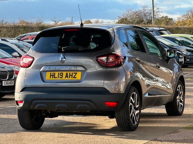 2019 Renault Captur 1L Iconic 5dr - Photo 6