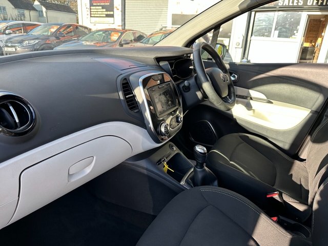2019 Renault Captur 1L Iconic 5dr - Photo 7