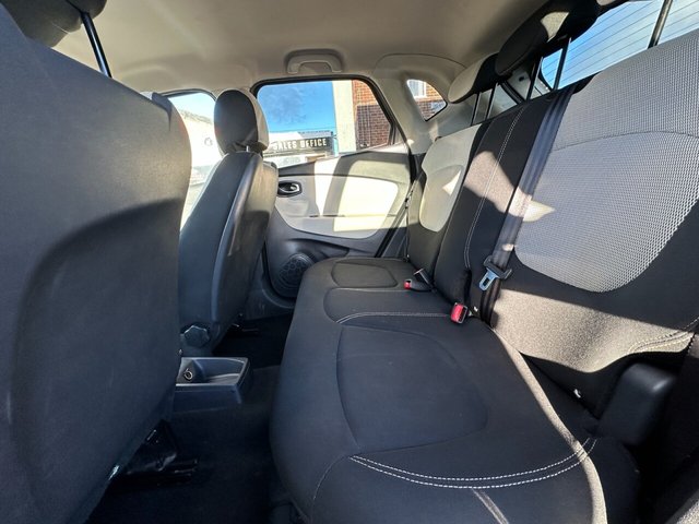 2019 Renault Captur 1L Iconic 5dr - Photo 9