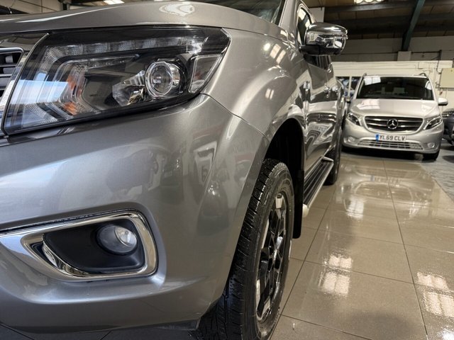 2021 NISSAN NAVARA - Photo 9