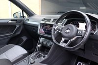 USED 2019 19 VOLKSWAGEN TIGUAN 2.0 TDI 4MOTION R-LINE TECH  MAXTONBODYKIT PAN ROOF 20"s CAMERA