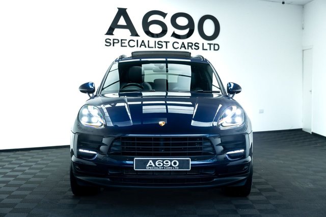 2019 Porsche Macan 2L null 5dr - Photo 2