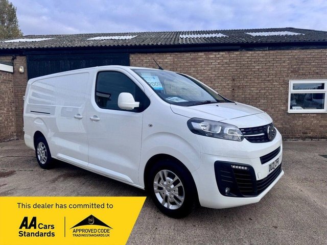 View our VAUXHALL VIVARO
