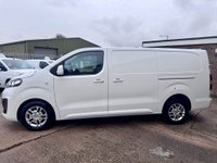 USED 2020 70 VAUXHALL VIVARO 1.5 Turbo D 2900 Sportive Panel Van 5dr Diesel Manual L2 H1 Euro 6 (s/s) (100 ps) 1 owner lovely example