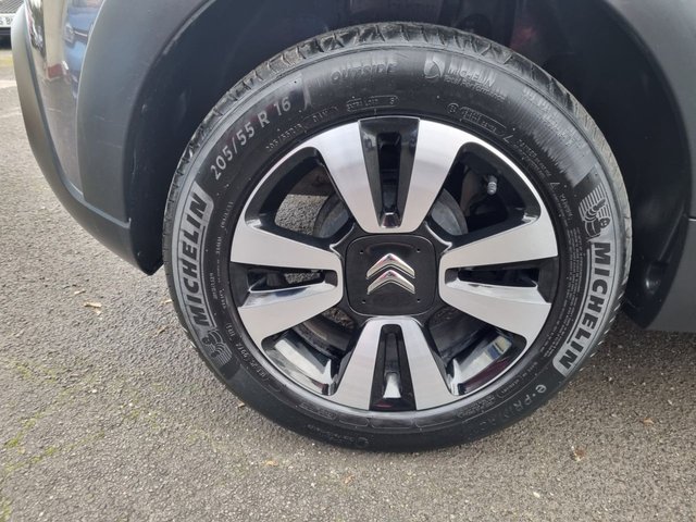 2023 CITROEN C3 - Photo 9