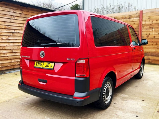 2017 VOLKSWAGEN TRANSPORTER - Photo 8