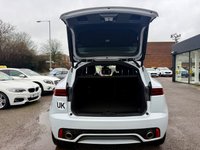 USED 2020 20 JAGUAR E-PACE 2.0 D180 Chequered Flag SUV 5dr Diesel Auto AWD Euro 6 (s/s) (180 ps) 