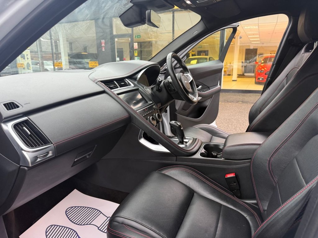 USED 2020 20 JAGUAR E-PACE 2.0 D180 Chequered Flag SUV 5dr Diesel Auto AWD Euro 6 (s/s) (180 ps) 
