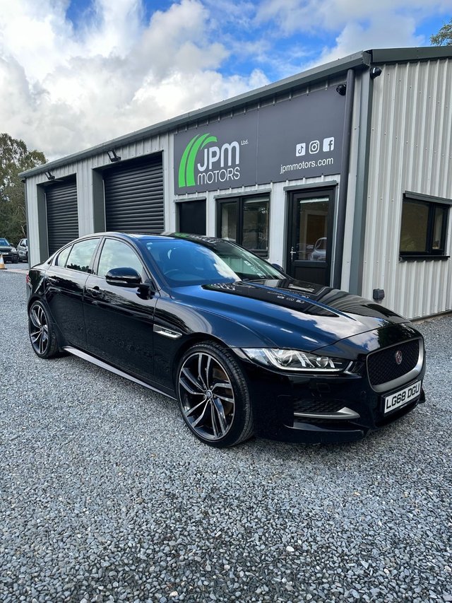 2018 JAGUAR XE