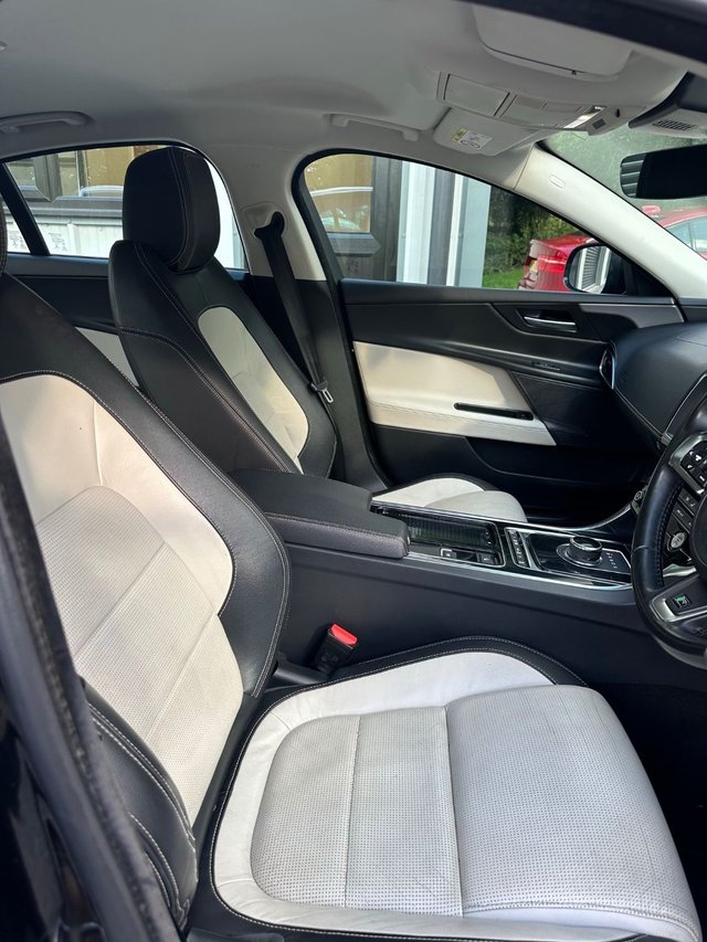 2018 JAGUAR XE 2018 2.0d R-Sport Saloon 4dr Diesel Auto Euro 6 (s/s) (180 ps) - Photo 6
