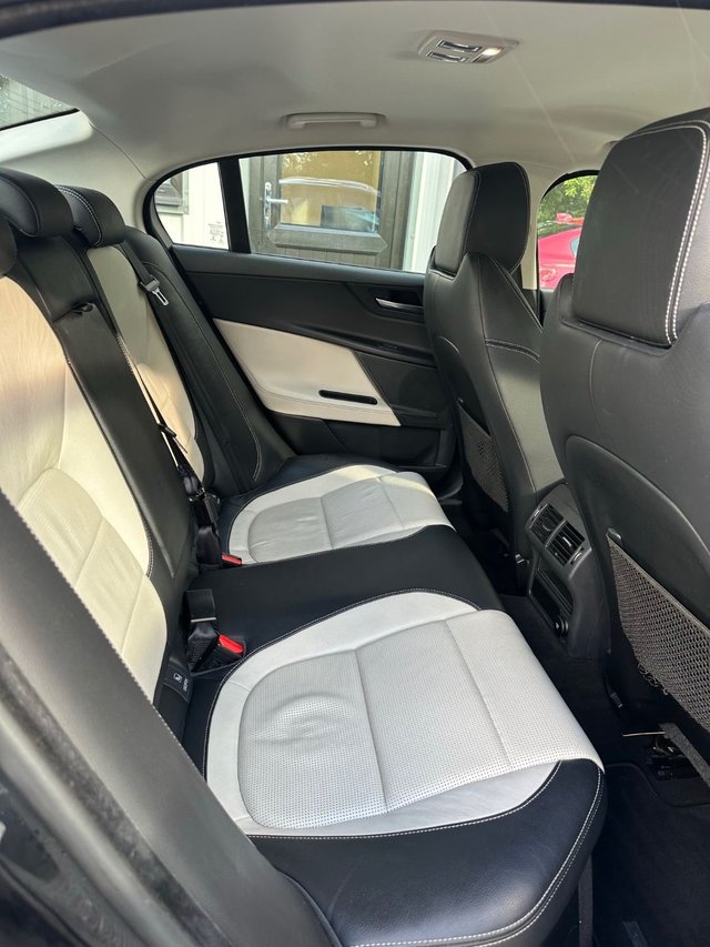 2018 JAGUAR XE 2018 2.0d R-Sport Saloon 4dr Diesel Auto Euro 6 (s/s) (180 ps) - Photo 8