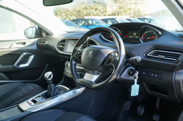 View our PEUGEOT 308