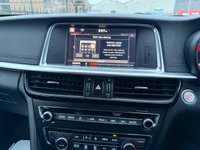 USED 2019 68 KIA OPTIMA 2.0h GDi 11.26kWh Sportswagon 5dr Petrol Plug-in Hybrid Auto Euro 6 (202 bhp) Two Owners 32000 Miles Full Service History