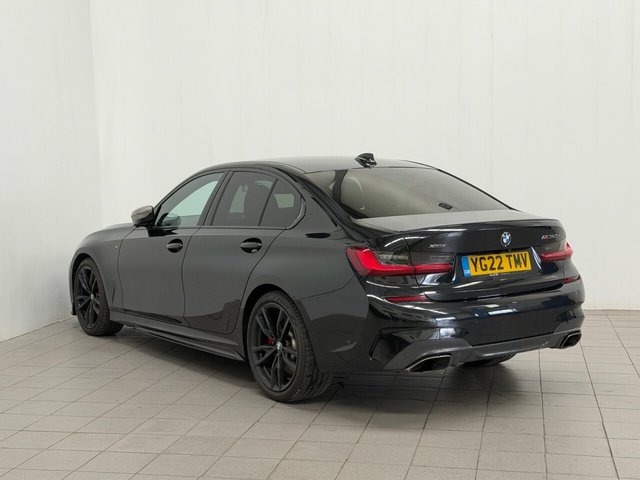 2022 BMW 3 Series - Photo 10